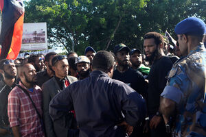 Studenti u Papui Novoj Gvineji protestovali protiv premijera:...