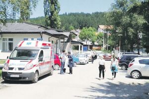 Opšta bolnica i Dom zdravlja u Pljevljima "pukli" 300.000 na...