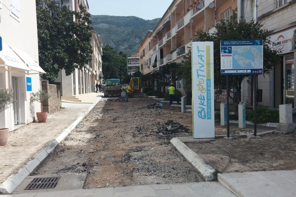 Tivat rekonstrukcija ulice, Foto: Siniša Luković