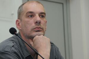 Brković: Čestitka Šešelju pokazuje totalitarnu svijest Đukanovića