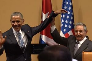 Kastro odbio Obamin zagrljaj