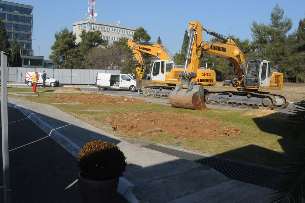 hotel Podgorica, neboder, Foto: Luka Zeković