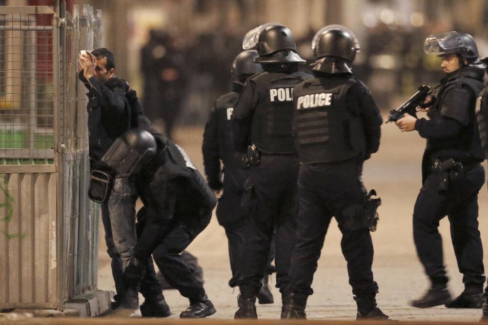 Pariz, policija, Foto: Reuters