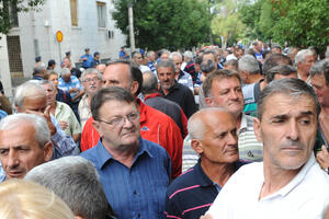 Bivši radnici Metalca zamrznuli protest do naredne sedmice