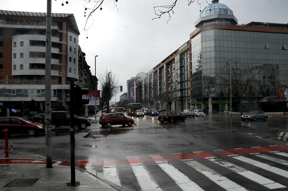 Bulevar Svetog Petra Cetinjskog, raskrsnica, Foto: Luka Zeković