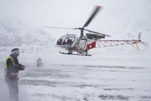 Austrija: Lavina u Alpima zatrpala 27 osoba, pet poginulih