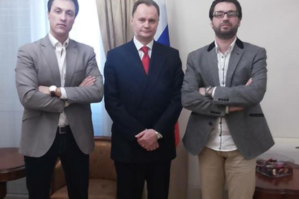 Marko Milačić, Sergej Gricaj, Ognjen Jovović, Foto: Pokret za neutralnost