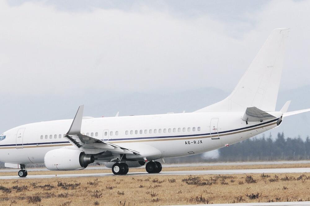 Montenegro airlines, Foto: Boris Pejović