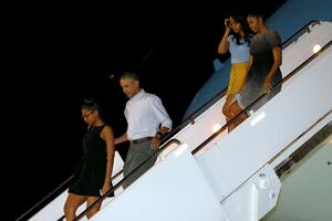 Obama za praznike na Havajima