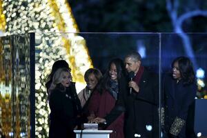 Obama označio početak božićne sezone