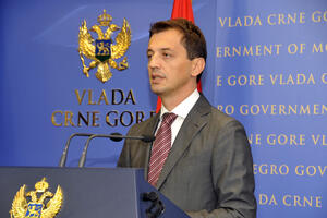 Bošković: Povećati nivo praktične nastave, eksterne mature da se...