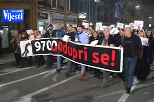 Zahtjevi organizatora protesta: Ostavke Đukanovića, Stankovića,...