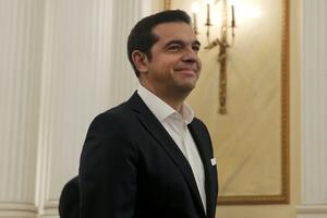 Cipras obećao da će izvesti Grčku iz krize do 2019.