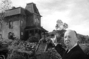 Hitchcock: Dva načina kako počinje film