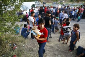 U Crnoj Gori otvoren humanitarni broj za pomoć migrantima