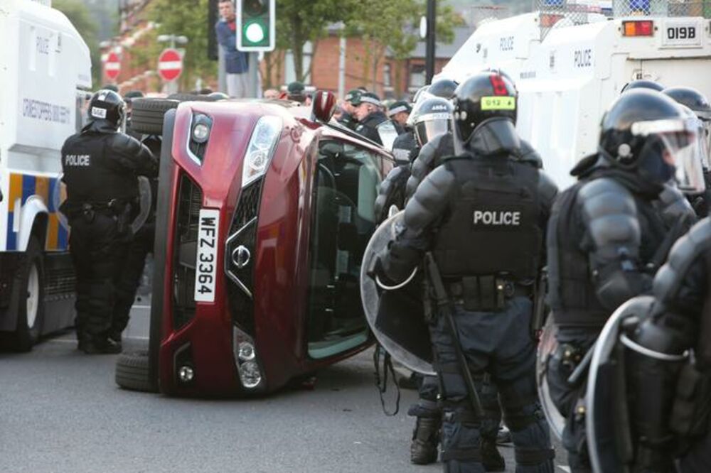 Sjeverna Irska, Oranž parada, Foto: Beta-AP