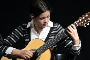 Kolašin: Trinaestogodišnja gitaristkinja se predstavila bogatim...