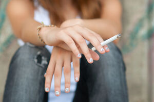 Deset odsto osnovaca puši cigarete