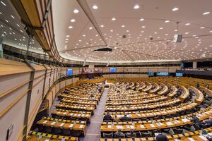 Evropski parlament za odlučno preispitivanje odnosa s Rusijom