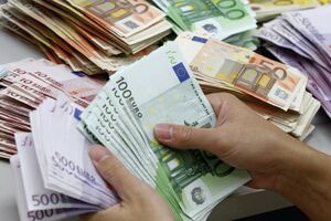 Manjak u državnoj kasi 52 miliona eura
