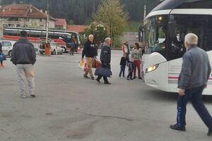 Protest u Rožajama povodom masovnog odlaska građana sa sjevera