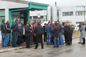Radnici i kooperanti mljekare Nika najavili proteste