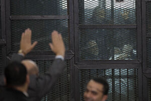 Egipat: 14 šefova Muslimanskog bratstva osuđeno na smrt