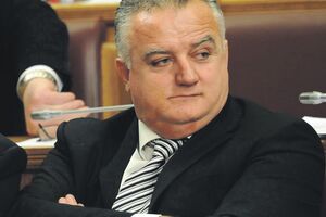 Zenka: Albanci da prekinu razgovore sa Vladom dok ona ne ispuni...