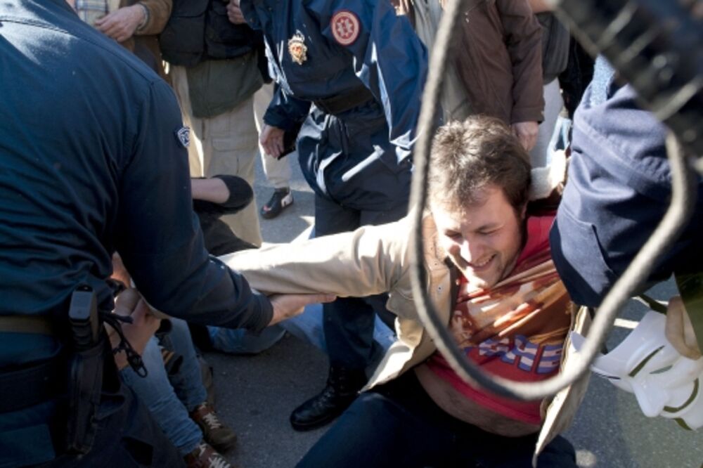 Protest, Marko Milačić, Boban Batrićević, Hapšenje, Foto: Zoran Đurić