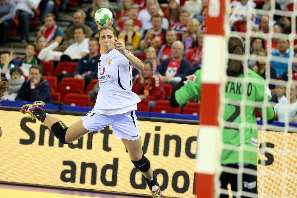 Anđela Bulatović, Foto: Huncro2014.ehf-euro.com