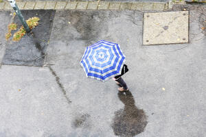 Danas kiša, povremeno pljuskovi sa grmljavinom