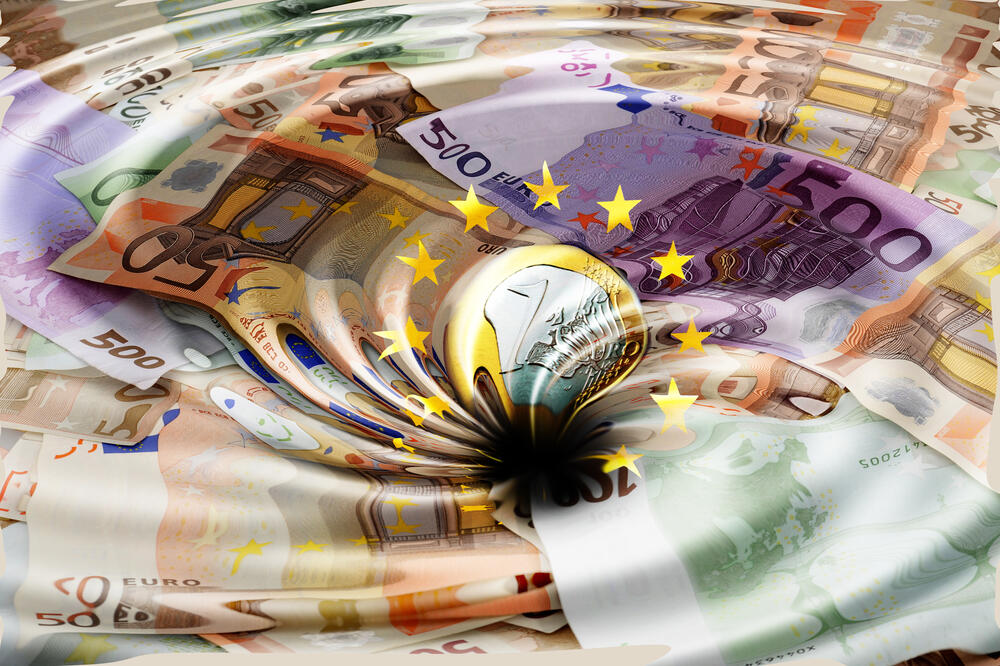 euro, novac, Foto: Shutterstock.com