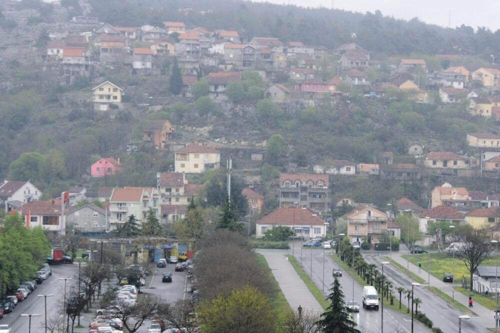 Malo brdo, Foto: Boris Pejović