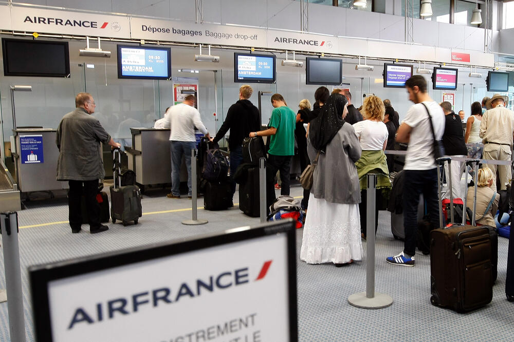 Detalj sa aerodroma u Marseju, Foto: Beta/AP