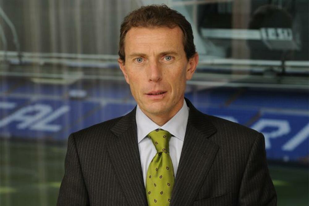 Emilio Butragenjo, Foto: Anabackwards.blogspot.com