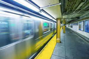 Troje izbodeno u njujorškom metrou