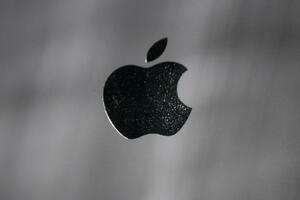 Apple prihodovao 7,7 milijardi dolara u drugom tromjesečju
