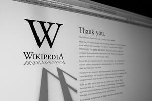 Jedan čovjek i njegov Bot autori su 10% Wikipedije