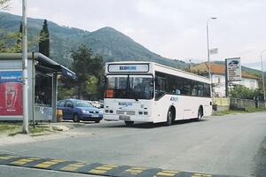 Herceg Novi: Havarija na autobusu "Blue Line-a"