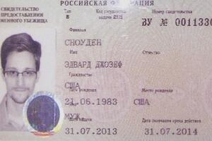 Snouden traži produženje azila u Rusiji