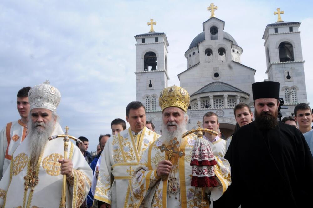 litija Podgorica, patrijarh Irinej, Foto: Boris Pejović