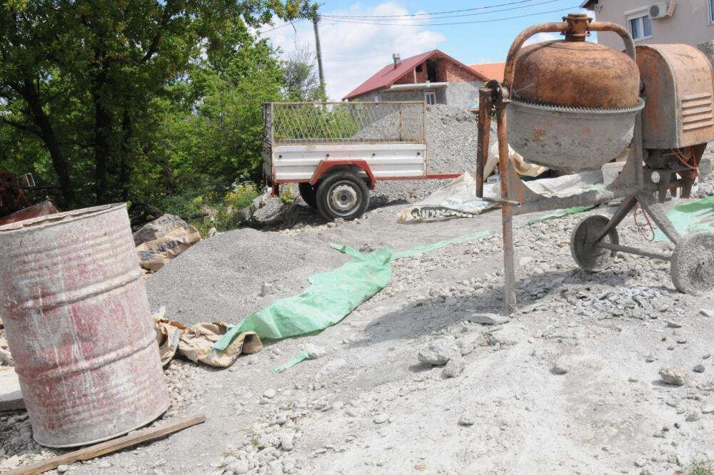 Vranjići, divlja gradnja, Foto: Luka Zeković