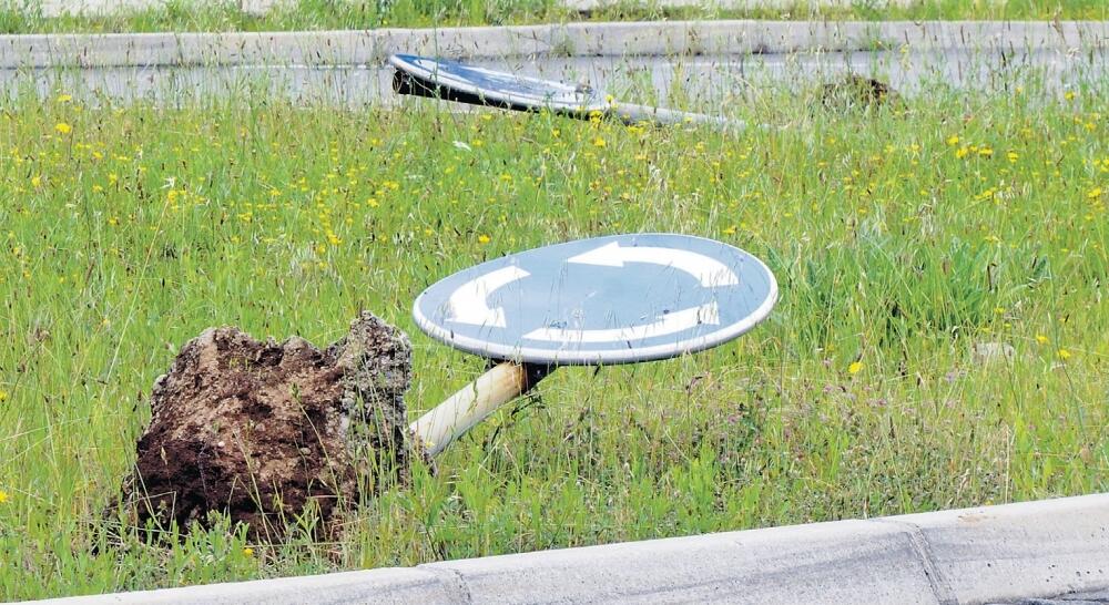 saobraćajni znaci Mareza