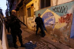 Rio se Žaneiro: Specijalna policija upala u ozloglašenu favelu Mare