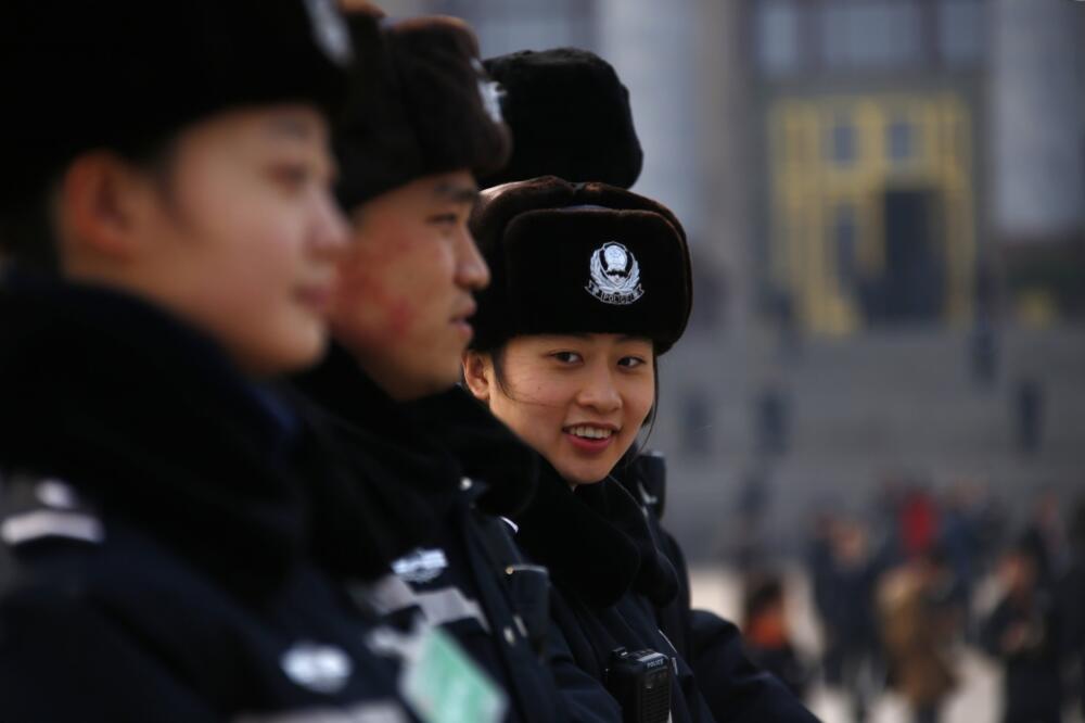 Kineska policija, Foto: Reuters