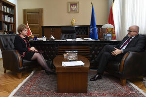 Darmanović na sastanku sa novom ambasadorkom Bugarske