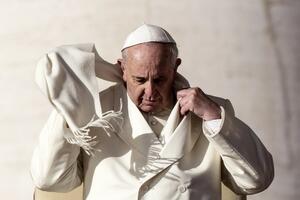 Papa Franjo: Internet je božji dar