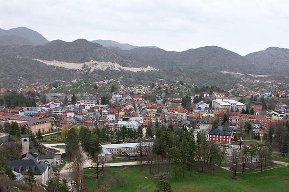 Cetinje, Foto: Www.skyscrapercity.com