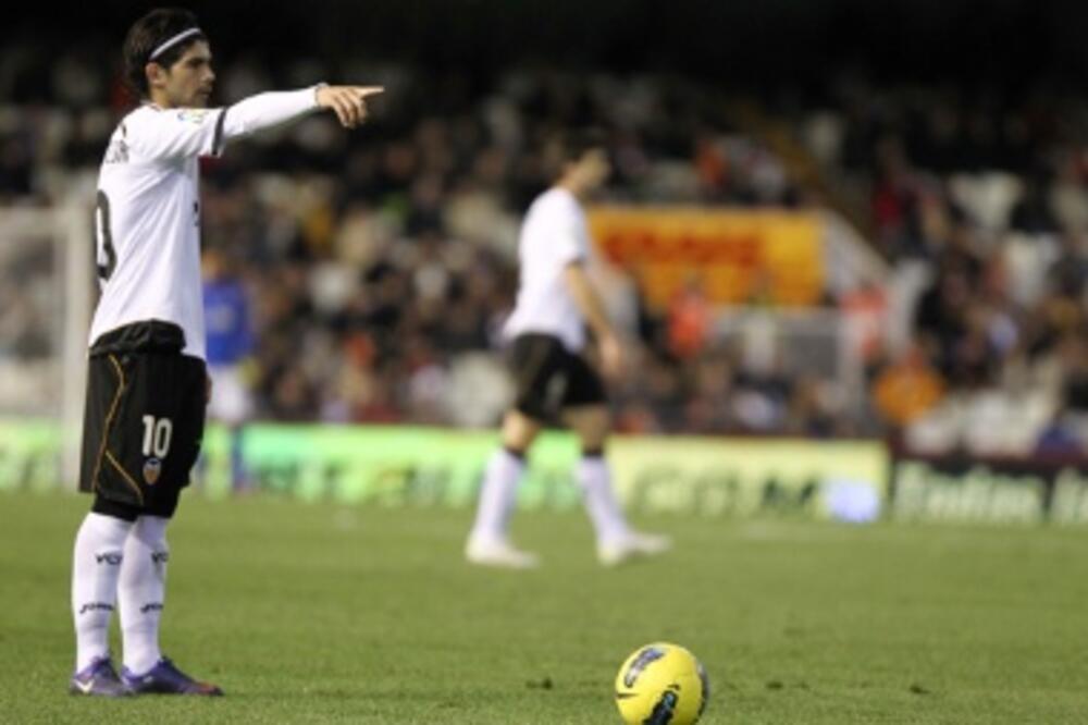 Banega, Foto: Www.valenciacf.com