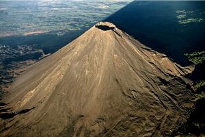 El Salvador: Proradio vulkan